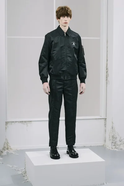 Look 5
